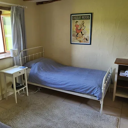 At Le Tilleul - Le Pommier & Le Cerisier Le Lindois