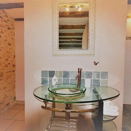 At Le Tilleul - Le Pommier & Le Cerisier Le Lindois