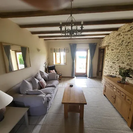 別荘 At Le Tilleul - Le Pommier & Le Cerisier Le Lindois