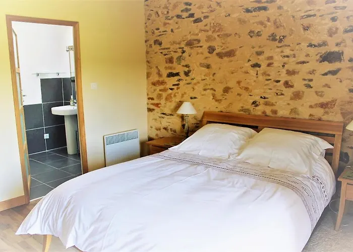 At Le Tilleul - Le Pommier & Le Cerisier * Le Lindois