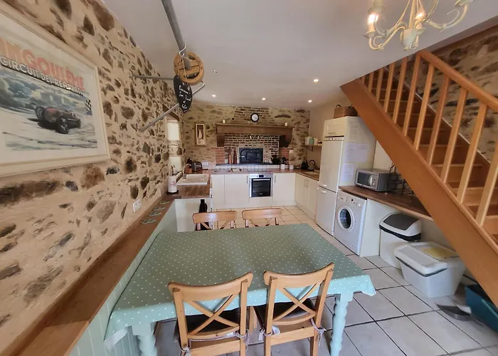 At Le Tilleul - Le Pommier & Le Cerisier